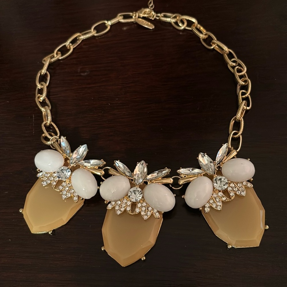 NY & CO necklace